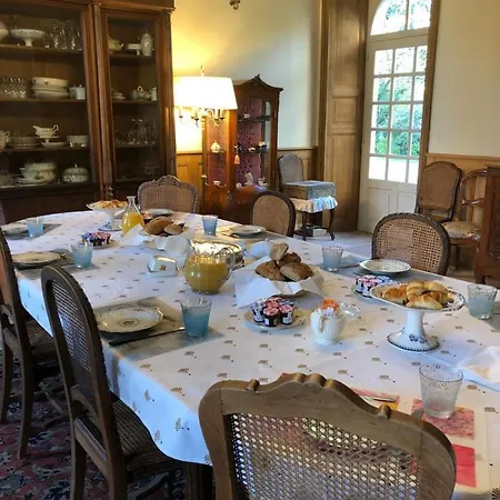 Chateau De La Mothe 4*