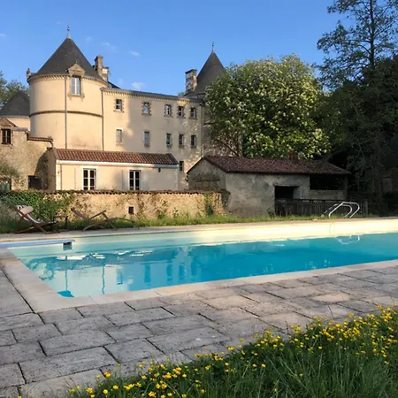 Chateau De La Mothe Bed & Breakfast Saint-Sulpice-en-Pareds