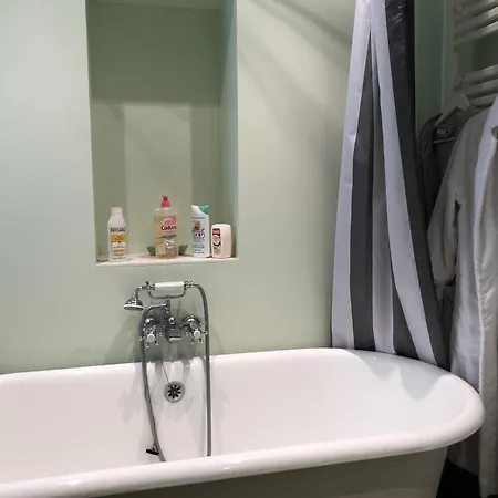 Chateau De La Mothe 4* Saint-Sulpice-en-Pareds