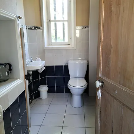 Bed & Breakfast Chateau De La Mothe