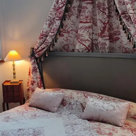 فندق مبيت وإفطار Chateau De La Mothe Saint-Sulpice-en-Pareds