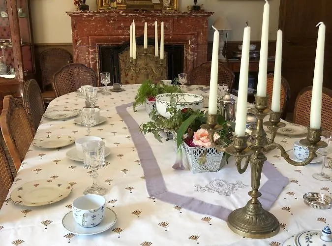 Chateau De La Mothe Saint-Sulpice-en-Pareds