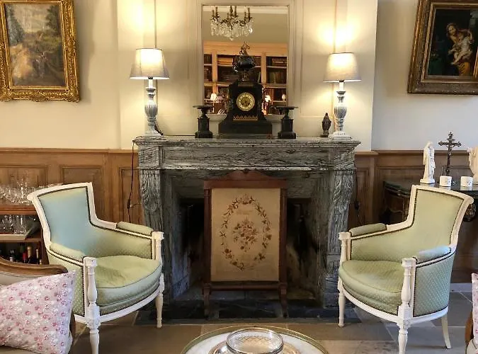 Chateau De La Mothe Bed & Breakfast 4*