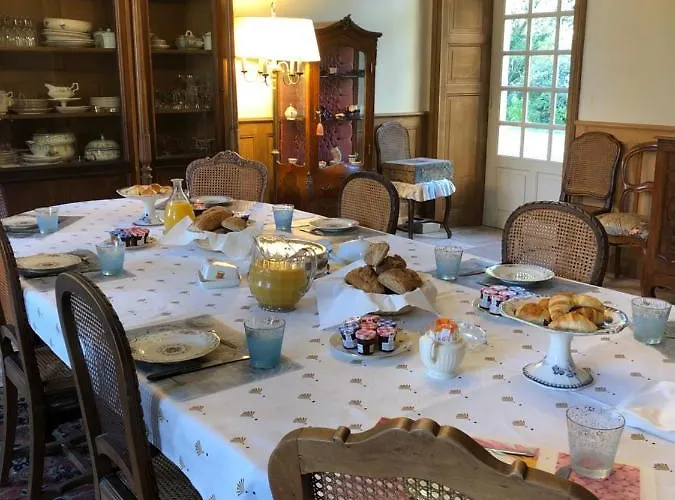 Chateau De La Mothe 4*