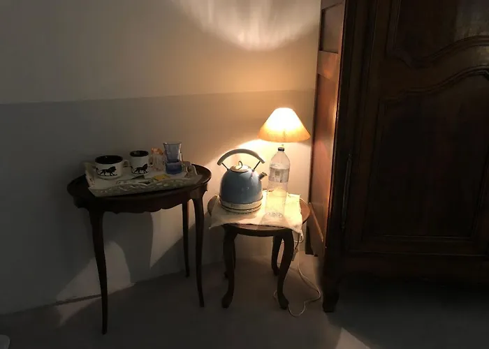 Chateau De La Mothe Saint-Sulpice-en-Pareds