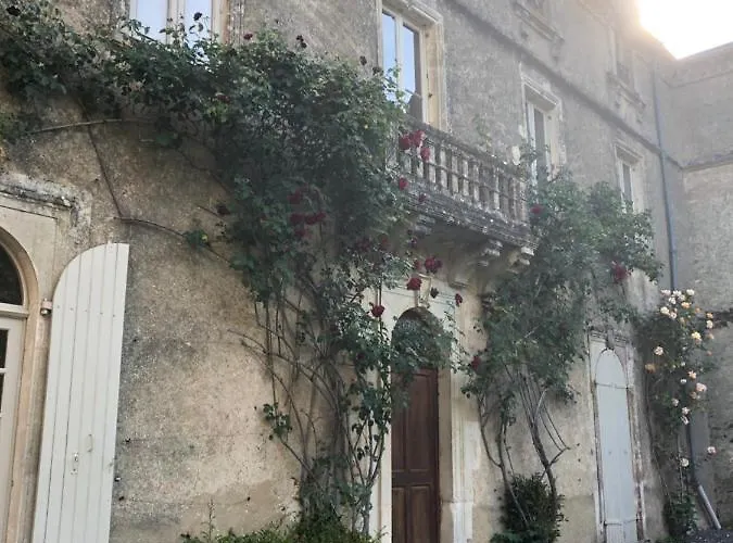 Chateau De La Mothe Saint-Sulpice-en-Pareds