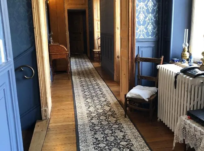 Chateau De La Mothe 4*