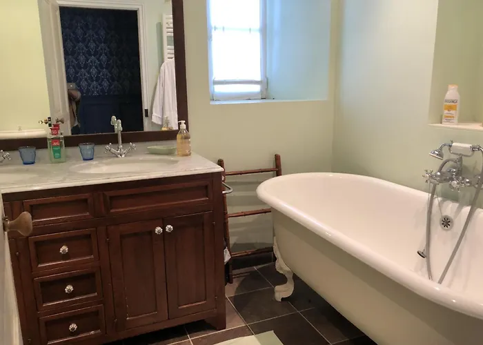 Bed & Breakfast Chateau De La Mothe 4*