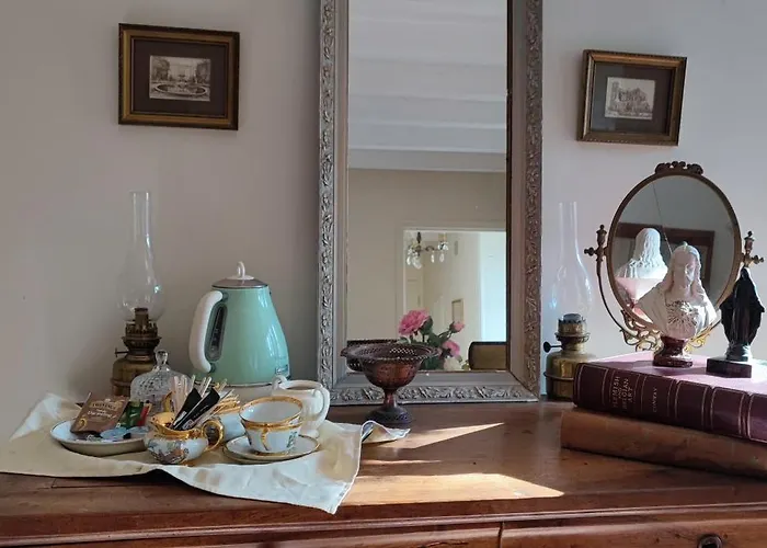 Bed & Breakfast Chateau De La Mothe Saint-Sulpice-en-Pareds