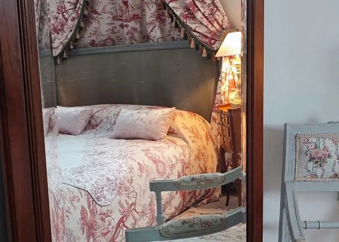 Chateau De La Mothe 4*